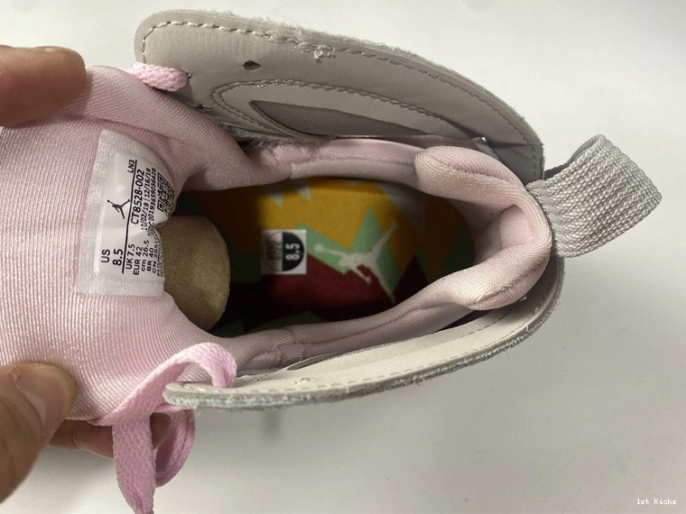 Retro - Jordan Neutral CT8528-002 7 Grey 0105